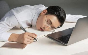 关于工作996的作文7篇