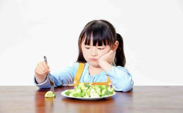 中班不挑食教案5篇