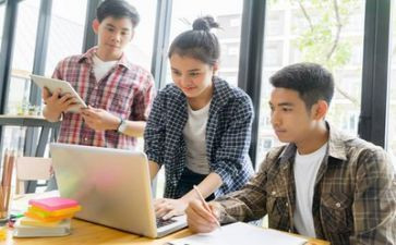 大学环保的演讲稿8篇