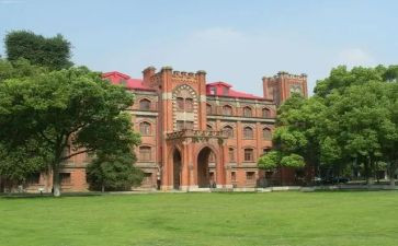 大学面试自我介绍模板8篇