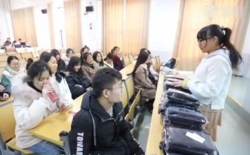 大学班长个人述职报告8篇