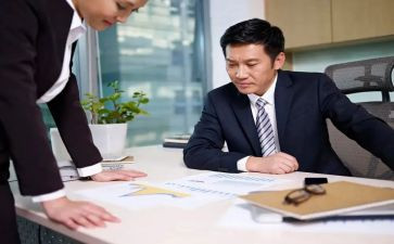 先进教育工作者先进事迹7篇