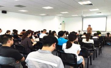 听优秀教师讲座心得体会7篇