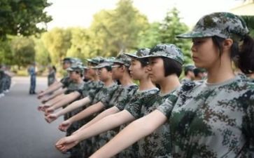 带军训心得体会1500字5篇