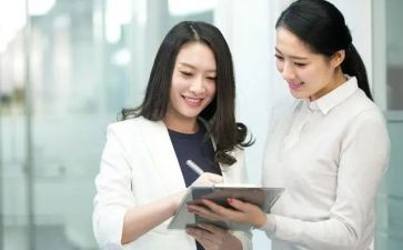 夸人的演讲稿6篇