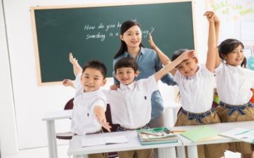 写老师的作文300精选5篇