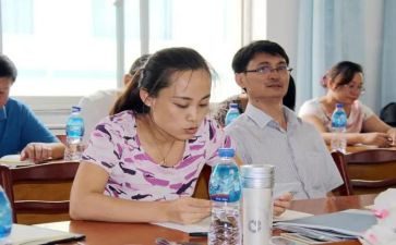 中学班班主任教育心得体会5篇