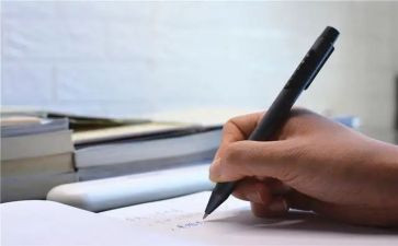 安妮日记读后感600字8篇