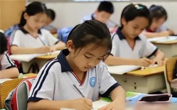 我们的班级我们的家作文8篇