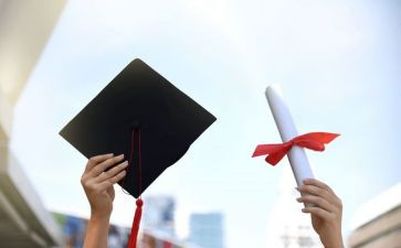 小乌鸦爱喝水教案7篇