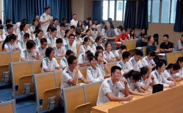 校级干部述职报告8篇