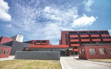 校园创建演讲稿模板6篇