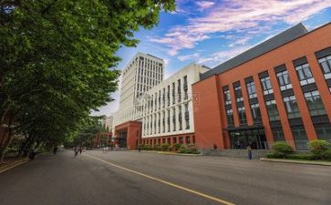 参观学校心得体会6篇