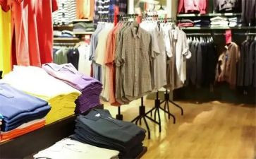 卖衣服合同8篇