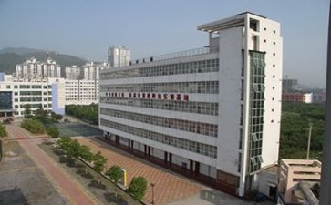 会计中专自我鉴定优秀6篇